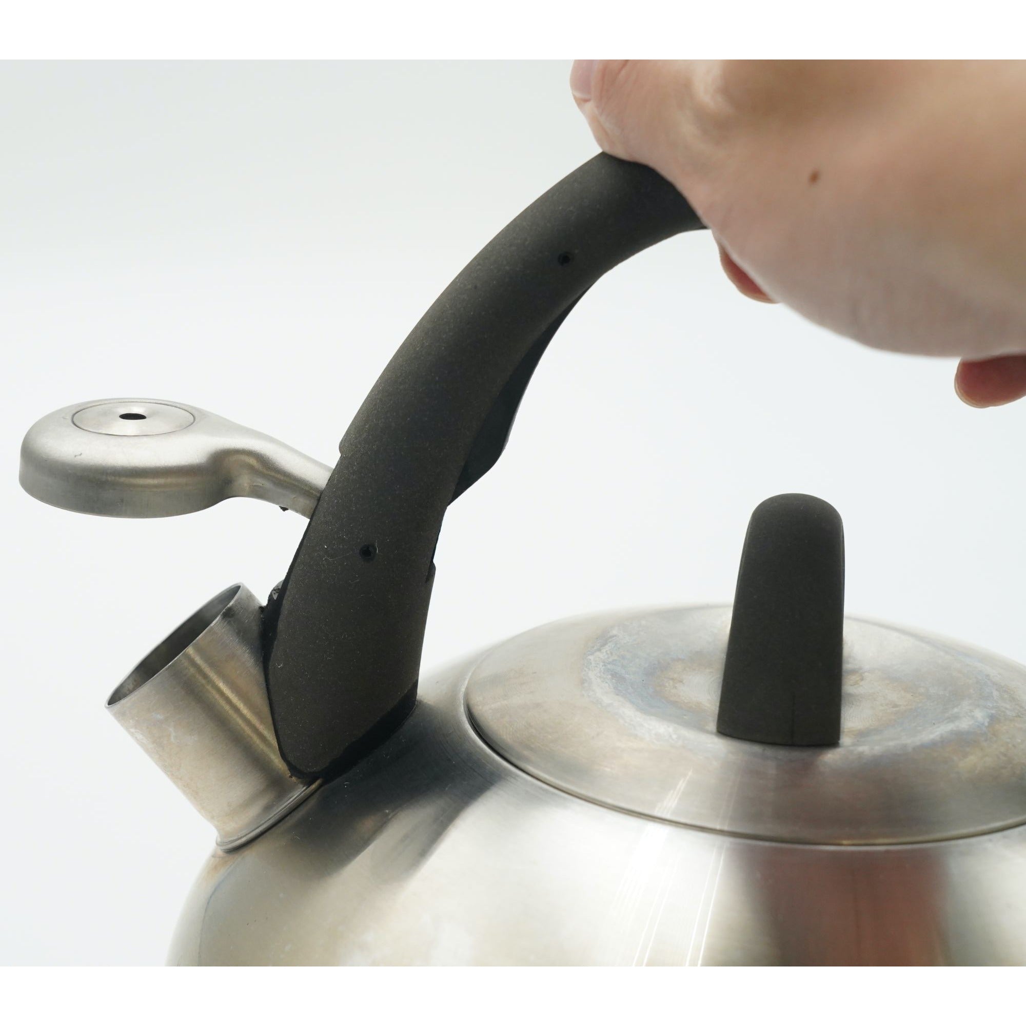 Calphalon 2 Qt. Stainless Steel Whistling Kettle 4402