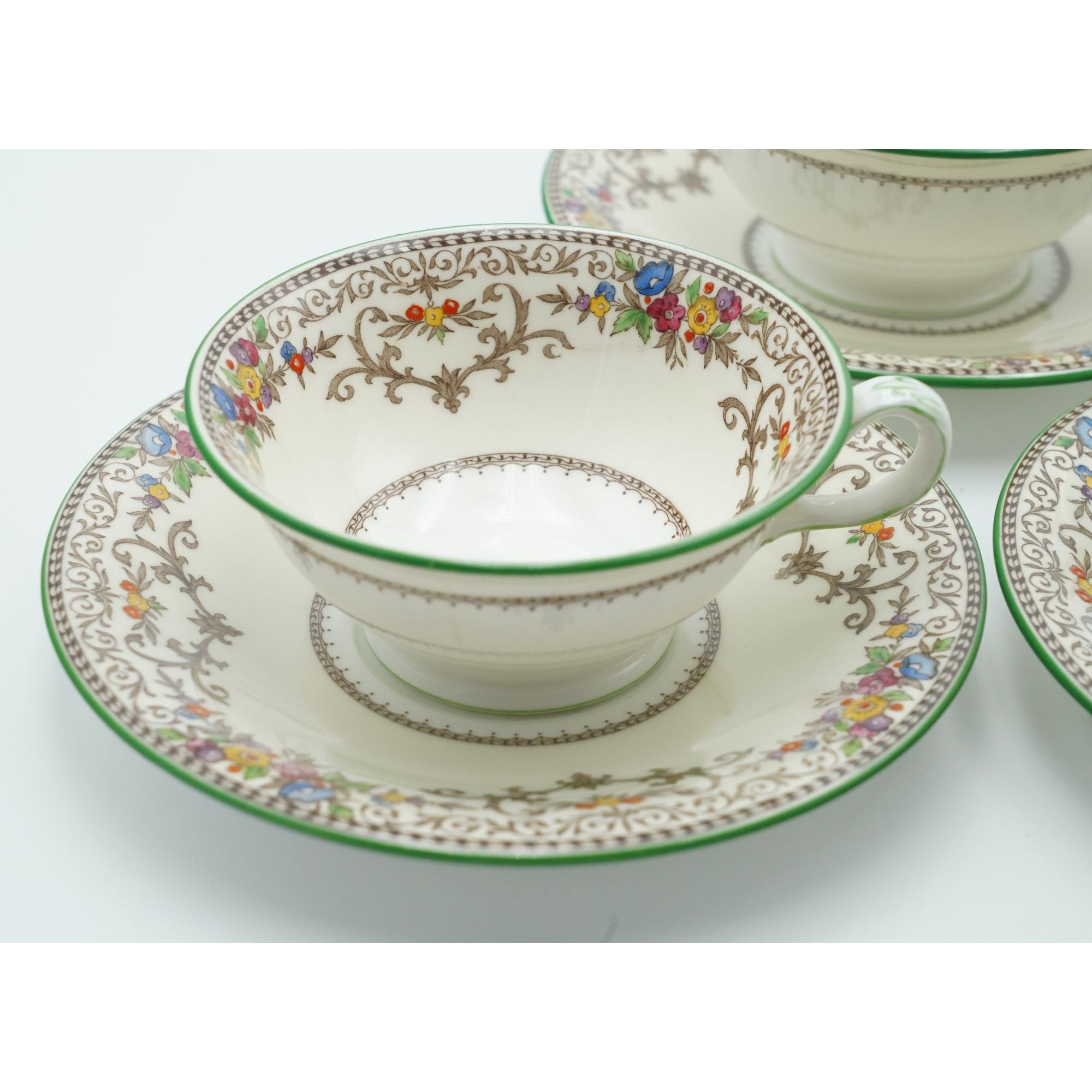 Minton Shaftesbury Footed Cups & Saucers Set of 4 England